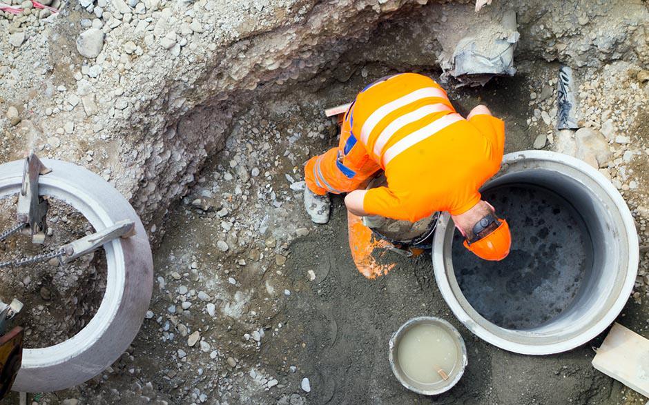 comment déboucher une canalisation Le Chesnay
